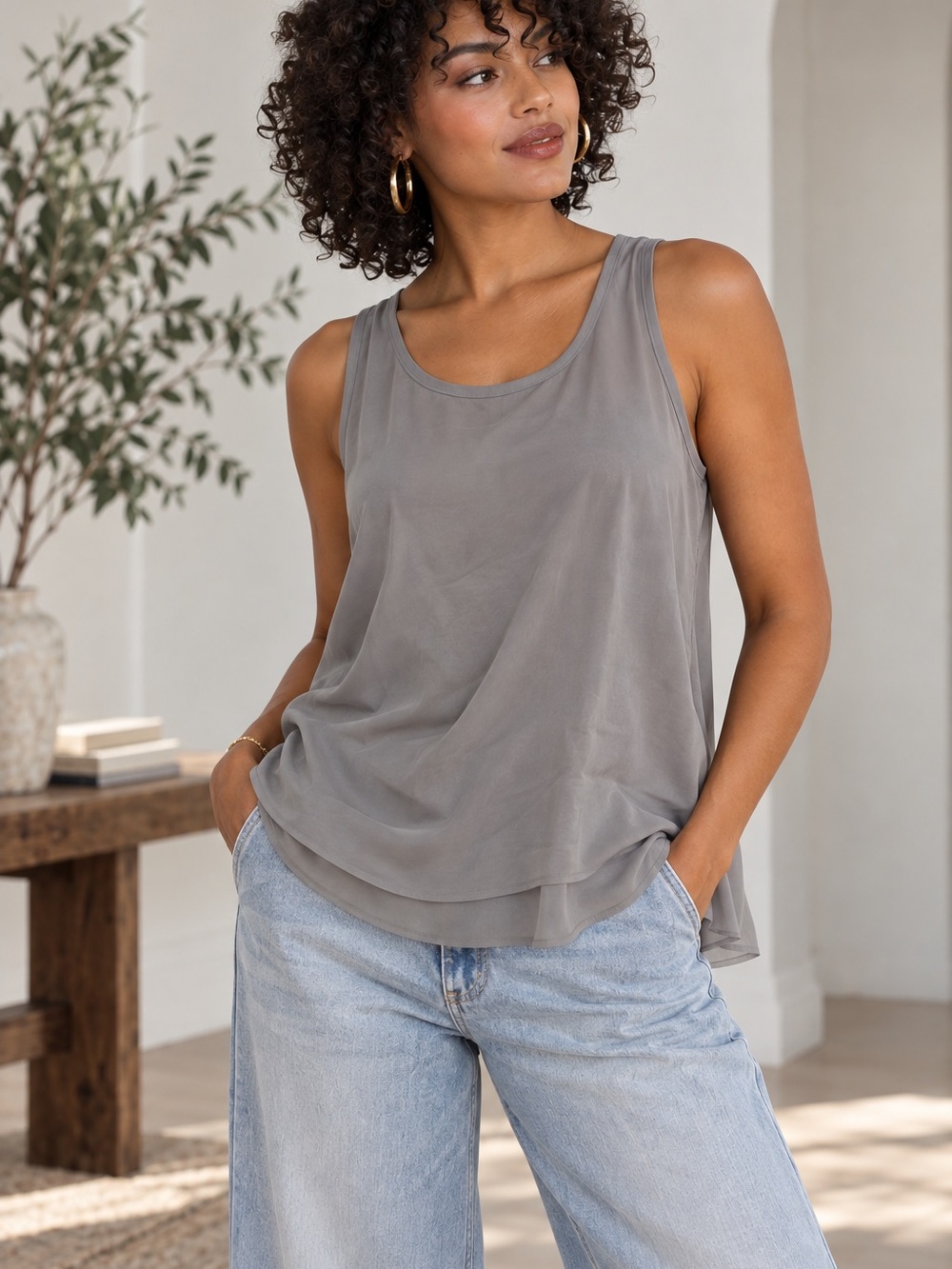 🍢MAKE OFFER🍢 Ann Taylor Scoop Neck Silk Blend Gray Tank Top Shirt Sz MED
